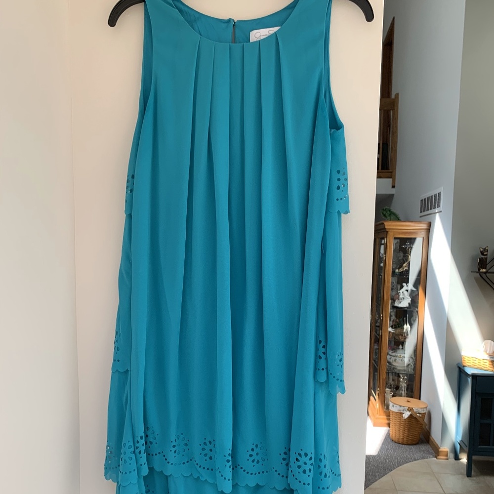 Jessica Simpson Tiered Sleeveless Dress